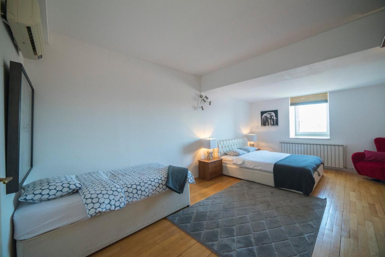 Octogon Apartment Zagreb Exteriör bild